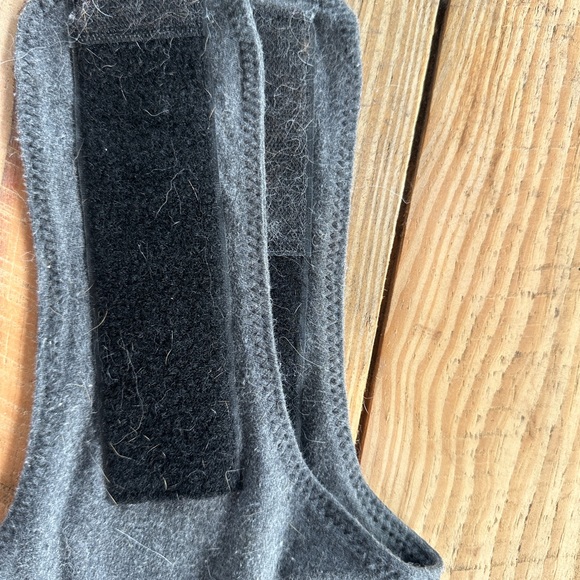 Thundershirt for Dogs - Picture 4 of 6